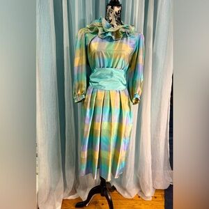 1980’s Donna Morgan Pastel Checkered Designer Cocktail Dress w/ Ruffle Collar